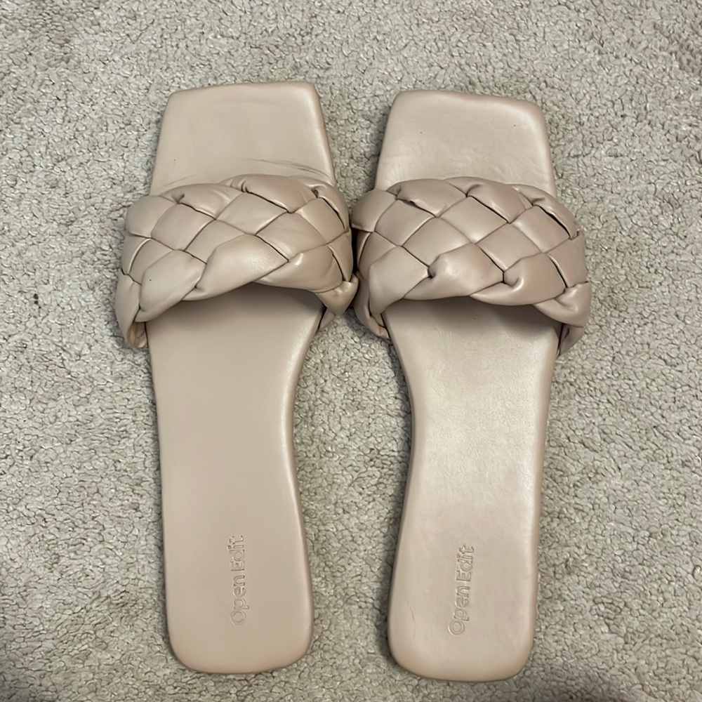 Open Edit square toe slide